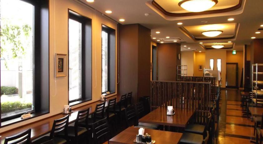 Hotel Route Inn Hirosaki Ekimae Zewnętrze zdjęcie