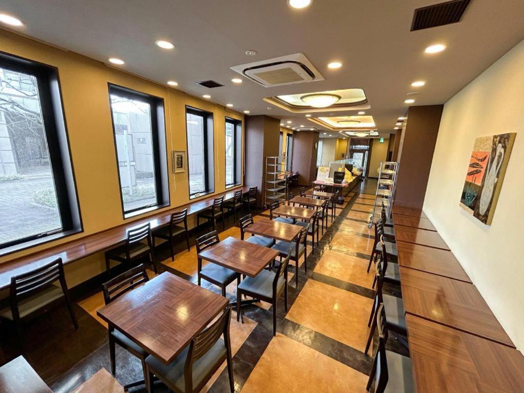 Hotel Route Inn Hirosaki Ekimae Zewnętrze zdjęcie